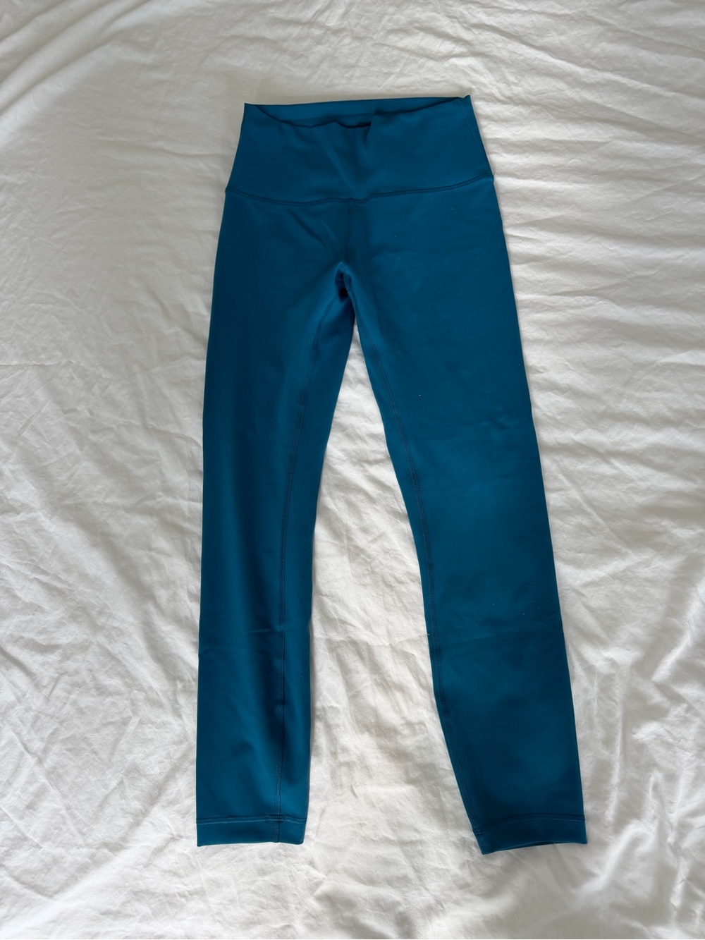 Lululemon Wunder Train High Rise 25” leggings - NWOT - Size 6 - Capri (Teal)